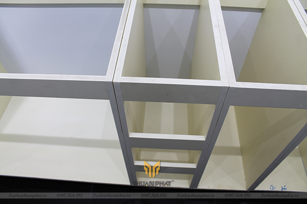 Tủ bếp nhựa dạng module rời cao cấp với độ bền chắc chắn